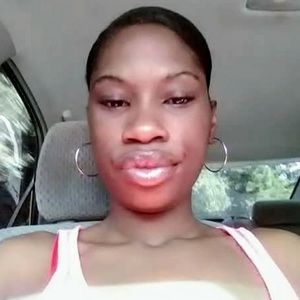 Meet your Posher, Ms.